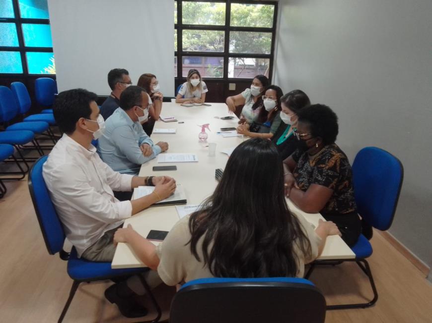 A negociação entre Semec e professores inclui Plano de Cargos e Carreira, fim da paralisação, eleição dos conselhos escolares, entre outros itens