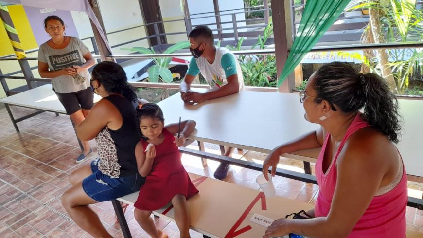 Sabina Matos se encantou com a possibilidade de contribuir com a educação das crianças ribeirinhas.