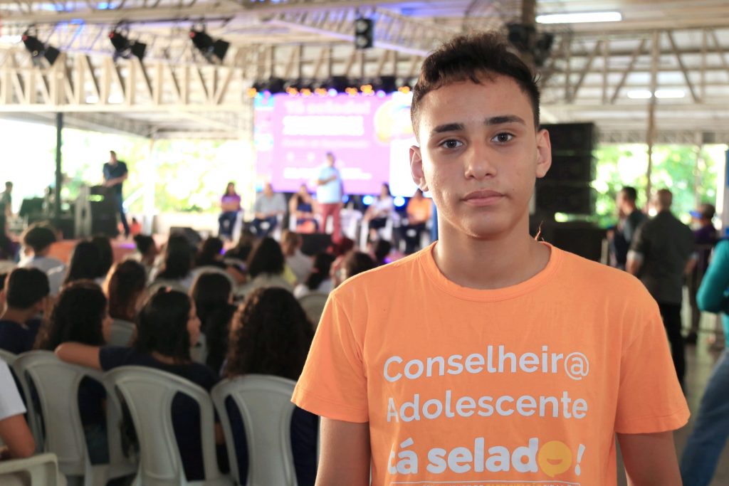 "A nossa luta é coletiva e fico feliz da prefeitura dar essa oportunidade para nós participarmos das decisões da cidade. Já temos algumas ideias e sugestões para debates, como a construção de bibliotecas públicas nas periferias", disse o estudante Denilson Alves, de 16 anos.. Foto: Marcos Barbosa