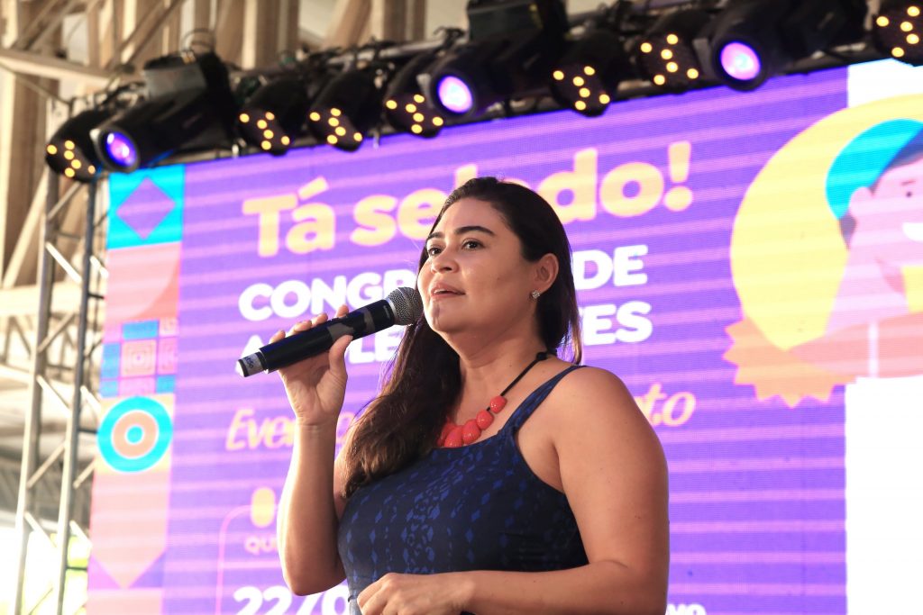 Secretária municipal de Educação, Márcia Bittencourt, participou do congresso.Foto: Marcos Barbosa