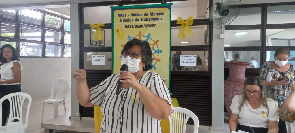 Coordenadora da Referência Técnica Municipal de Saúde Mental, Álcool e outras Drogas da Secretaria Municipal de Saúde (Sesma), Ester Maria Oliveira de Sousa. Foto: Lilian Leitão - Ascom Semec