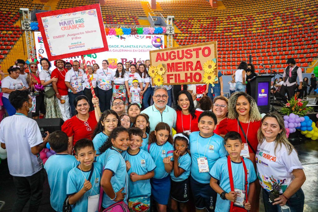 Crianças que vivem na área urbana, em assentamentos, quilombos e nas ilhas, crianças do campo, refugiadas, de todas as crenças, das redes de educação privada e pública, tiveram a oportunidade de serem ouvidas pelo governo municipal.