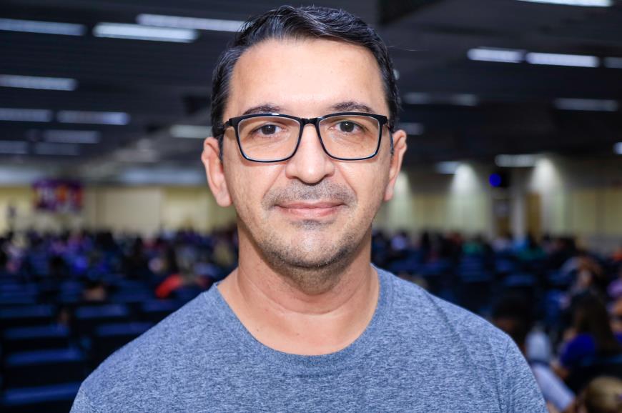 Para o professor da escola Nestor Nonato de Lima, Mário Brandão, 46 anos, foi um momento para levar os alunos para a feira.