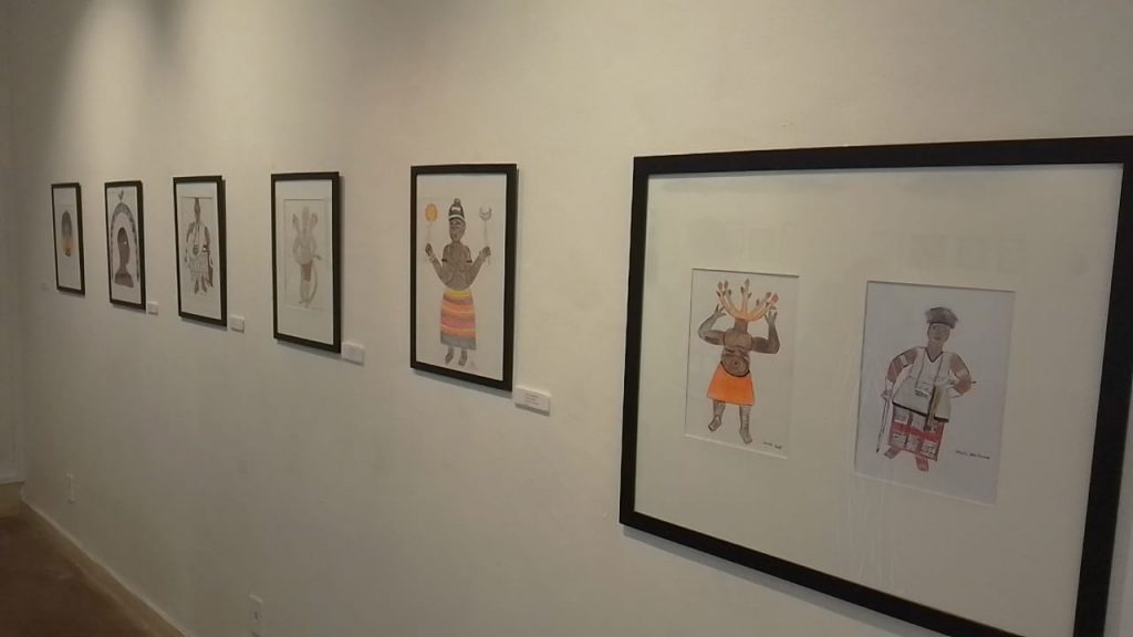 A exposição Retratística Decolonial resulta da oficina de desenho dos estudantes do Liceu Mestre Raimundo com temática antirracista