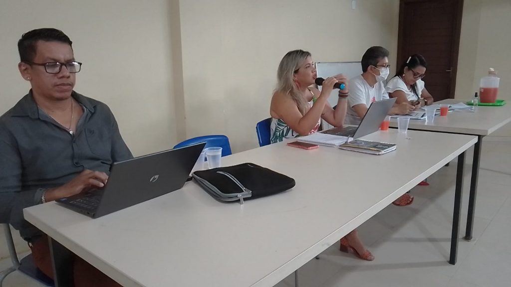 Diretora-adjunta de Educação, Aline Rodrigues destaca que o calendário letivo deve considerar a territorialidade