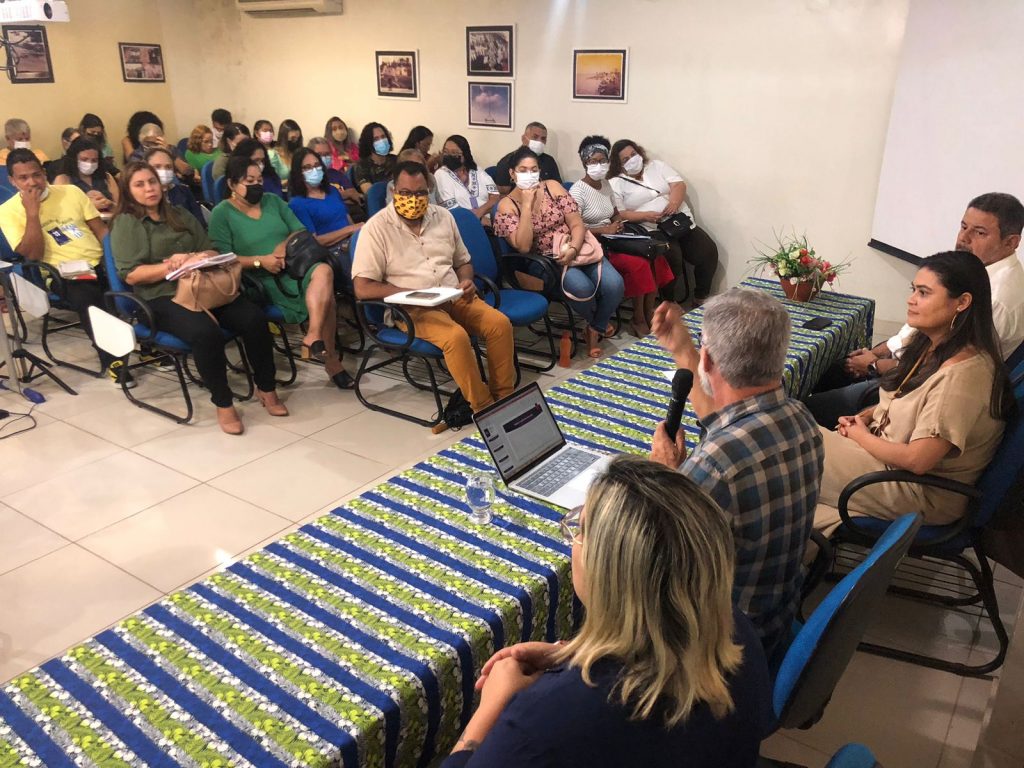 Professores de referência da Semec debatem políticas educacionais: educação ampla, inclusiva, antirracista e conectada