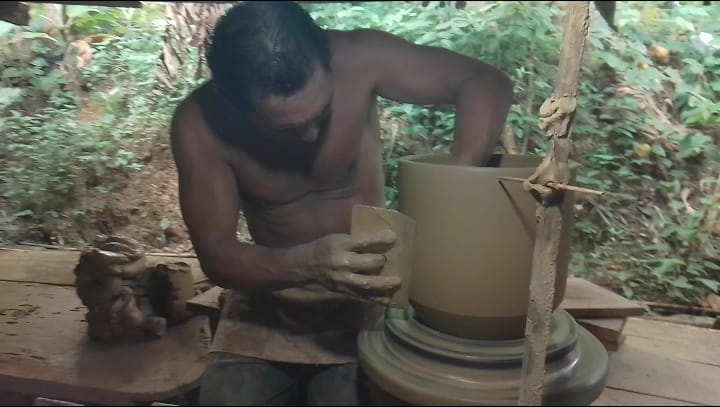 Com a proposta do Ecomuseu, foi posta em prática a ideia de um espaço pedagógico em que o visitante pode acompanhar a linha do tempo das três gerações da Olaria do Espanhol.