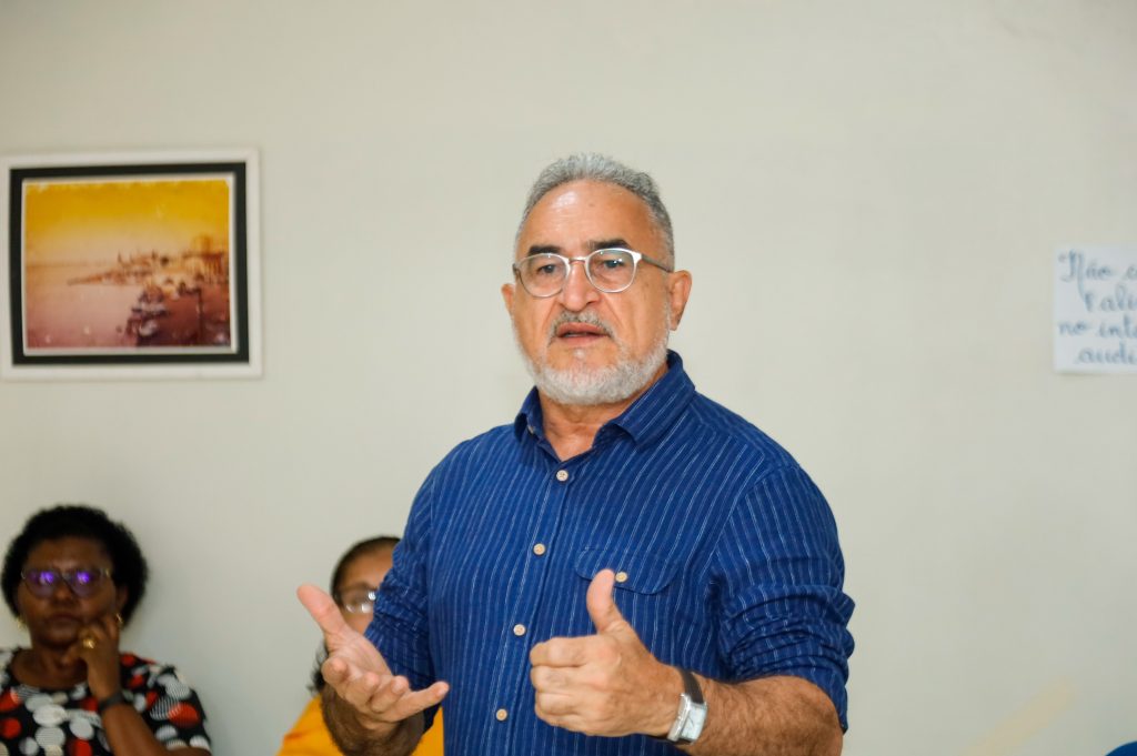 Prefeito Edmilson Rodrigues reitera como missões da Semec o avanço no programa de alfabetização; a universalização da educação infantil; e o aumento do número de vagas em creches.
