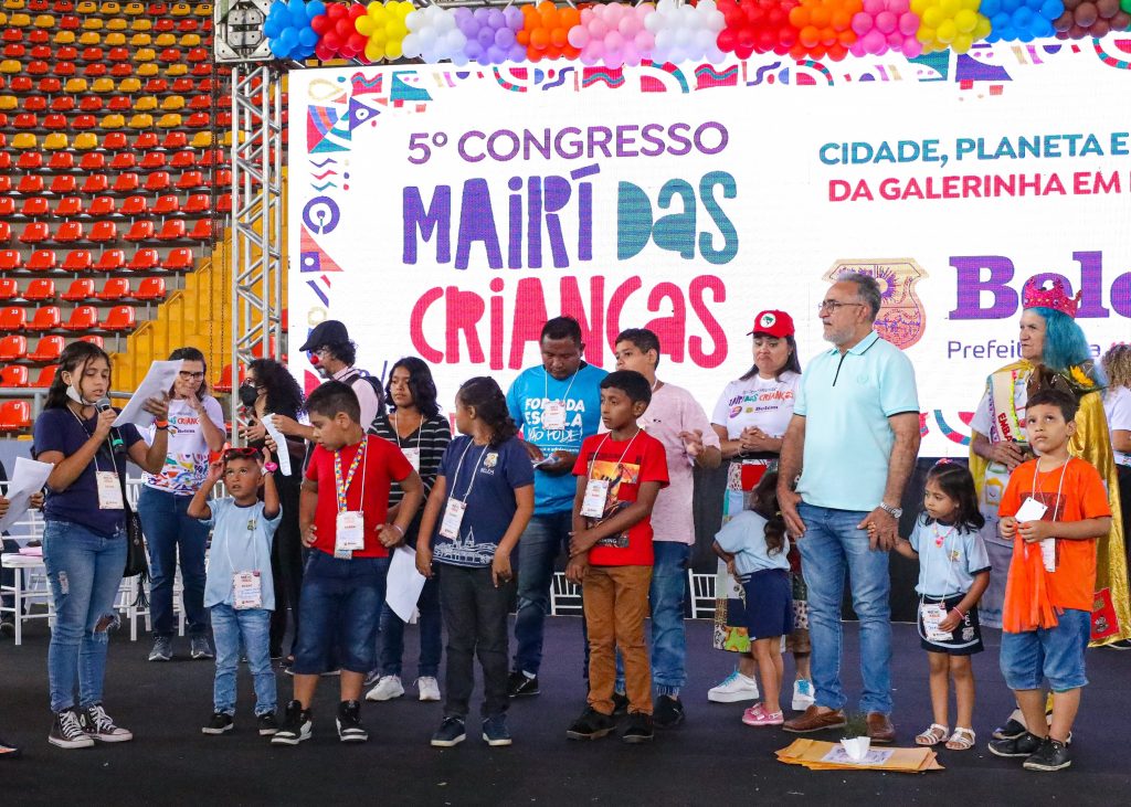 No Mairi das Crianças houve a entrega da Carta Aberta ao prefeito Edmilson Rodrigues