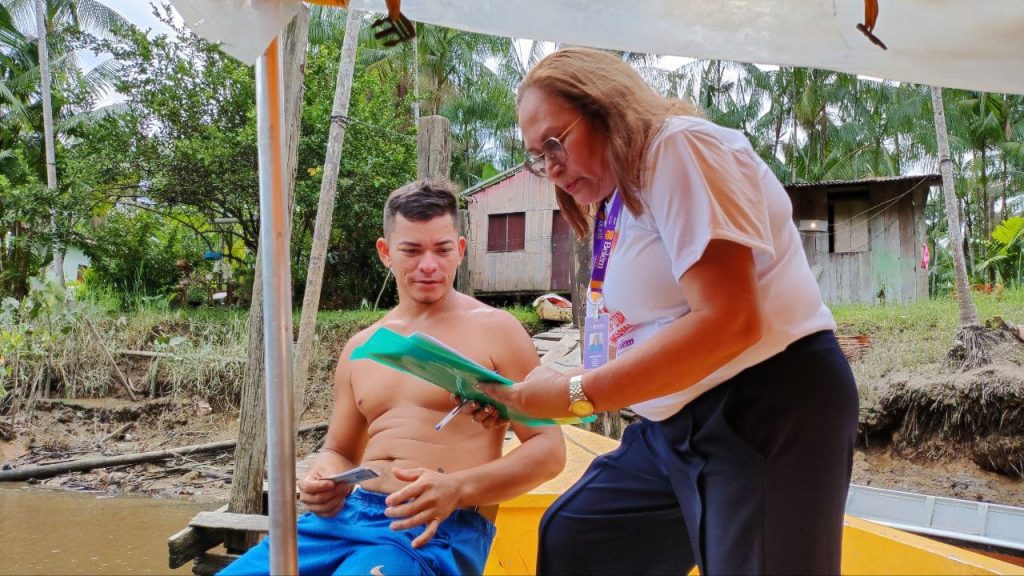 Este ano, a novidade do Alfabetiza Belém é a busca ativa escolar de alunos para educação de jovens, adultos e idosos ribeirinhos das ilhas Sul de Belém (Combu, Ilha Grande e Área de Várzea), que ainda não são alfabetizados ou que não concluíram o ensino fundamental.