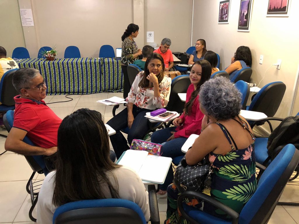 A rede municipal de ensino conta com 70 conselhos escolares, dos quais 47 já estão em vigência regular (77,05% do total de escolas) e mais 34 conselhos devidamente registrados em cartório; 13 sob análise para registro e quatro conselhos com eleições em curso.
