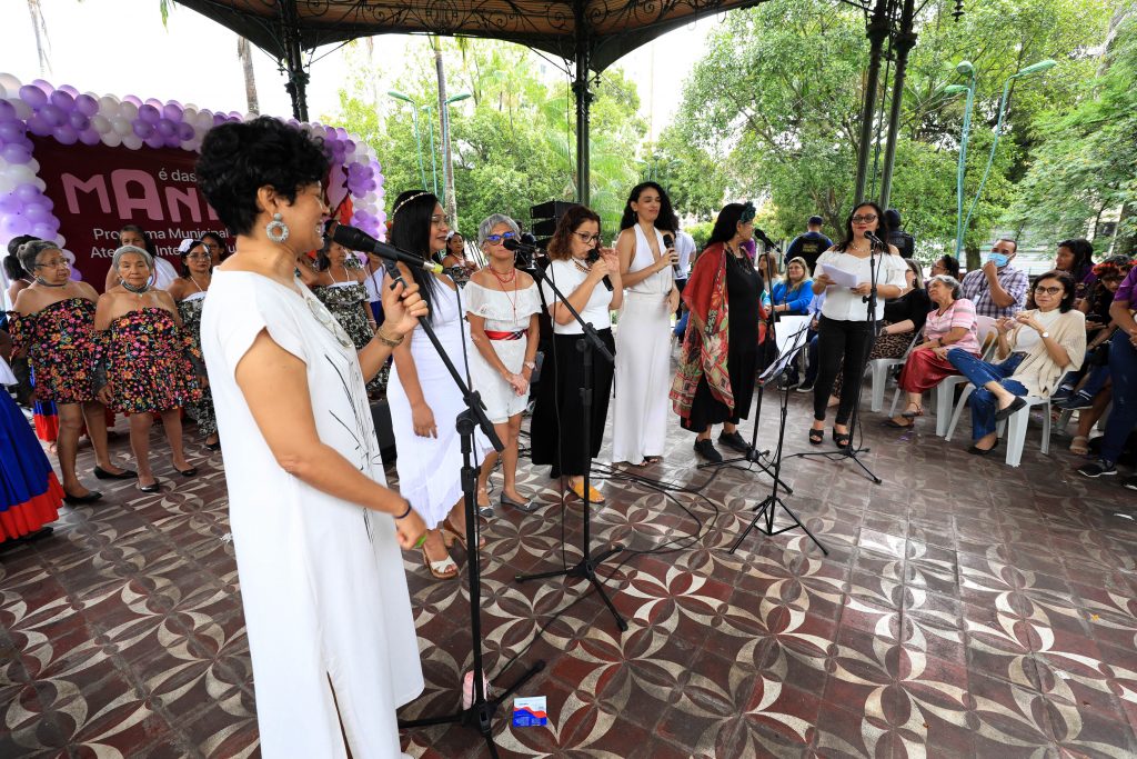 A ação também teve programação cultural para quem passou pela Praça da República.