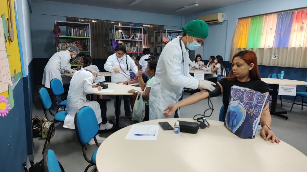 A Mostra também contou com a parceria da Unidade Básica de Saúde da Pratinha I, com a verificação da pressão arterial