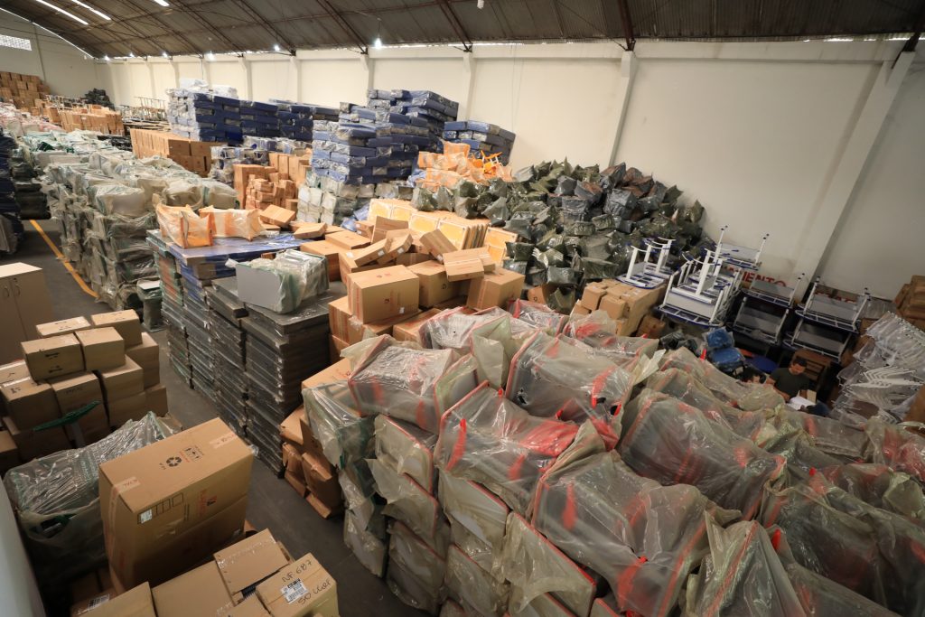 Materiais permanentes e didáticos foram adquiridos com recursos próprios da Prefeitura de Belém e verba do Fundeb: R$ mais 35 milhões investidos em educação.
