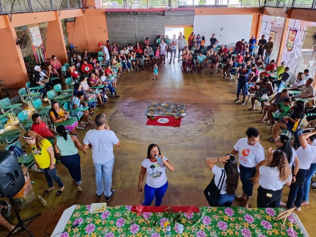 O método de alfabetização foi desenvolvido em Cuba e já é incorporado aos sistemas educacionais de dezenas de países