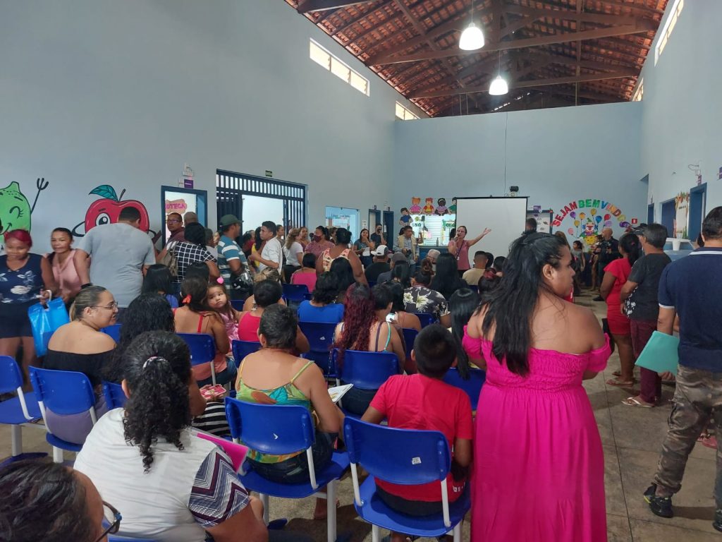 O atendimento acabou indo além da comunidade escolar, beneficiando também a todo o bairro da Pratinha