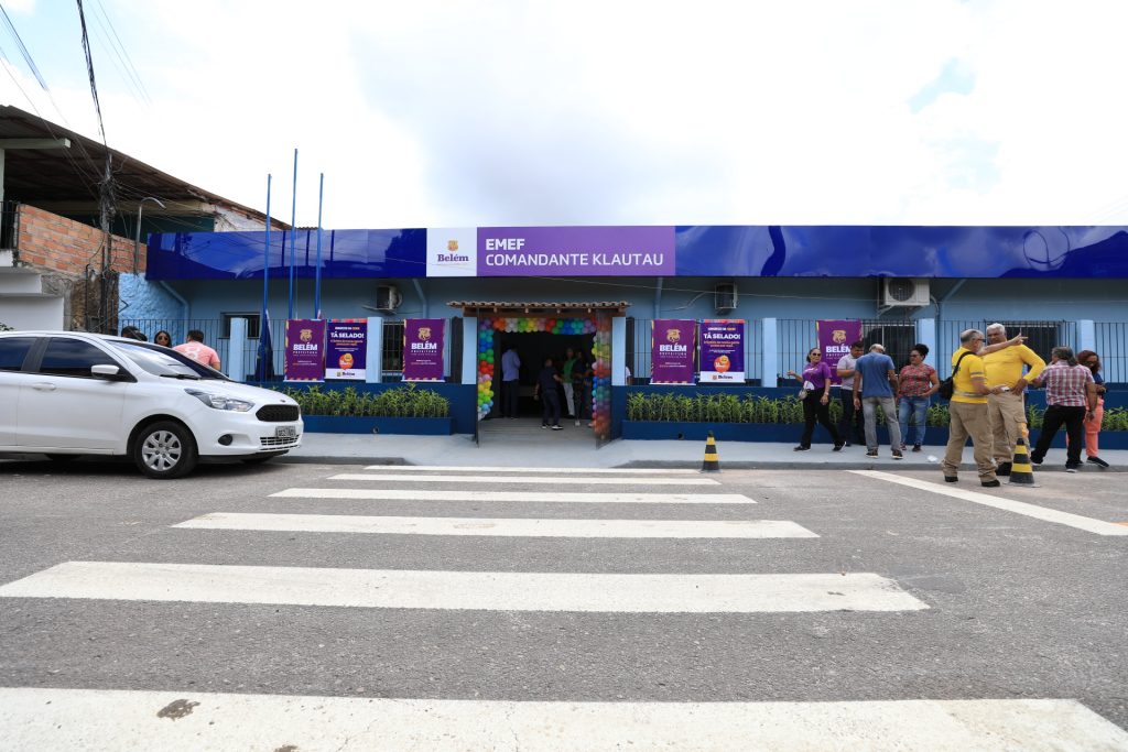 Escola da Comandante Klautau entregue aos moradores do Barreiro após reforma geral