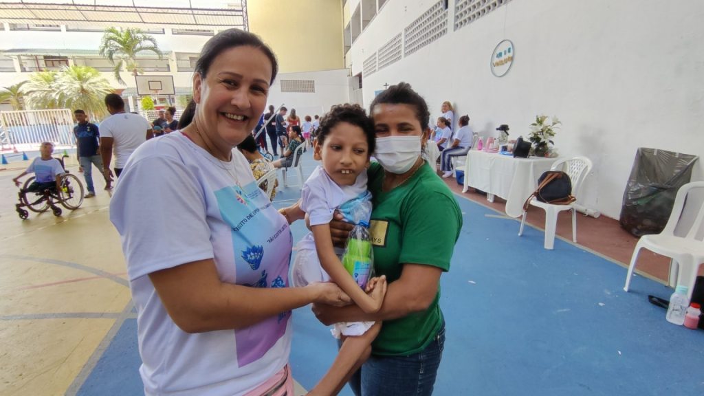 Premiação dos atletas: dia feliz para a educação