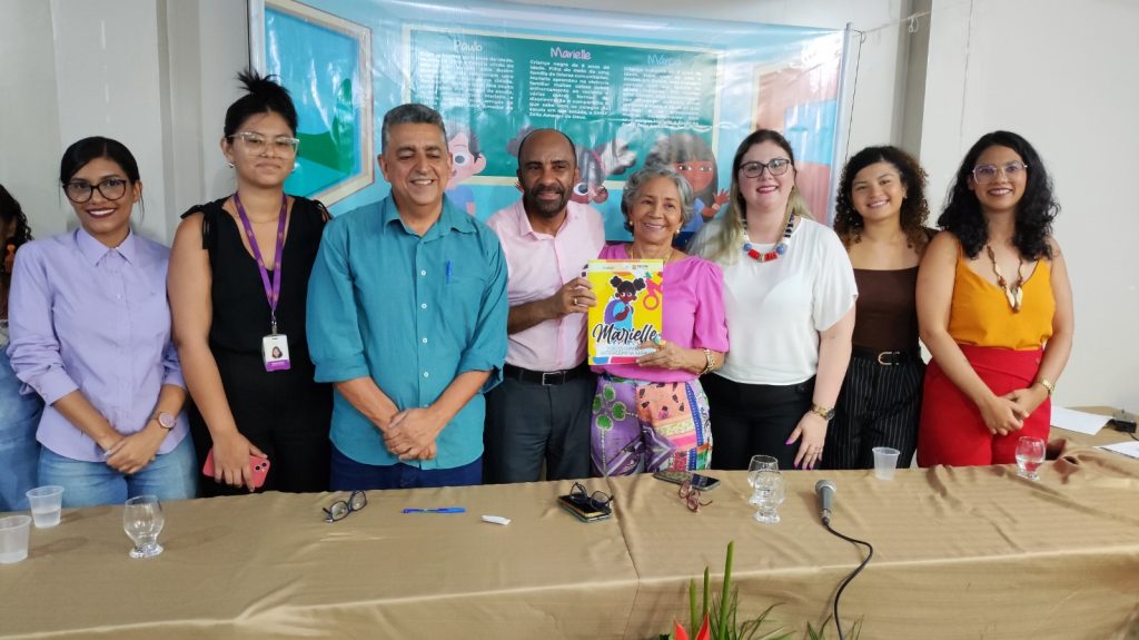 O material foi organizado pela Coordenação de Educação para as Relações Étnicos-Raciais (Coderer), vinculada à Semec, em parceria com o Instituto Paulo Fonteles (IPF) e a Comissão de Organização do Projeto Acervo de Memórias, Histórias, Direitos Humanos e Cidadania, da UFPA.