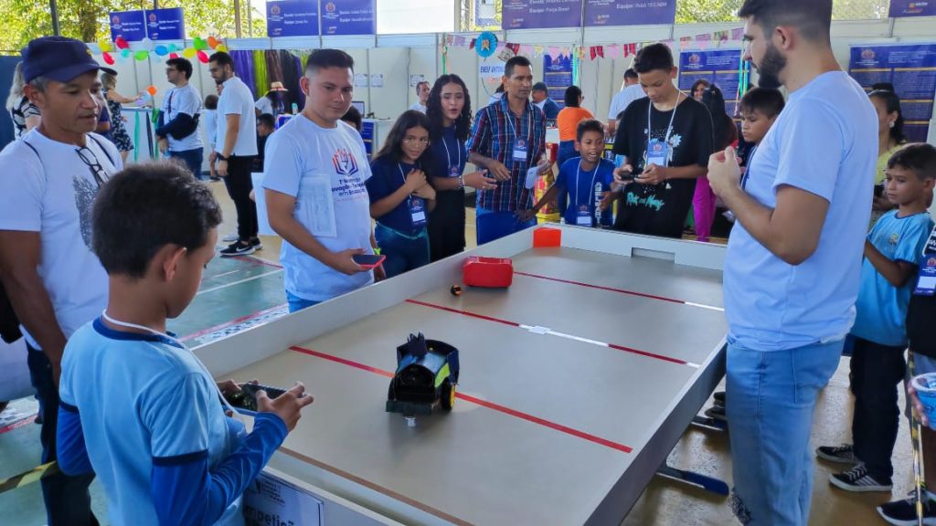 A 1ª Mostra de Inovação Tecnológica em Educação contribuiu para estimular a colaboração e a busca por soluções criativas