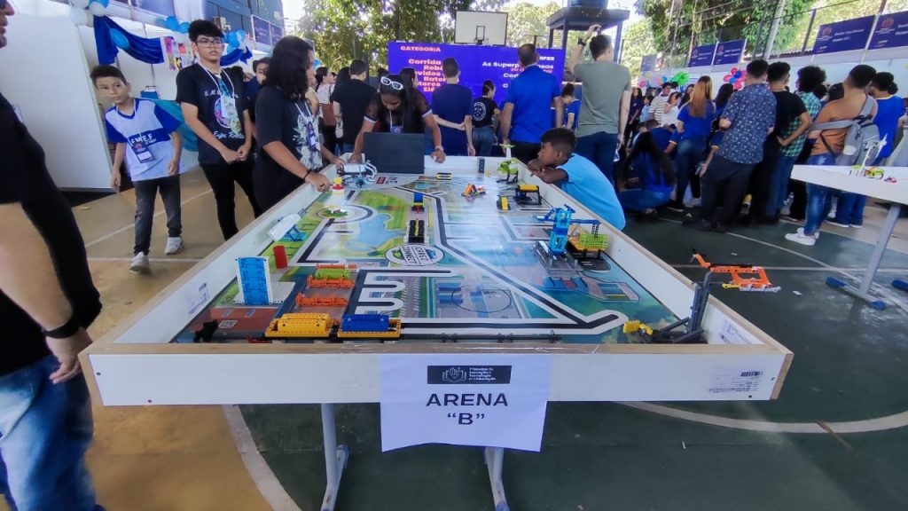 A mostra é uma forma de engajar escolas, professores e estudantes na criação de projetos que solucionem problemas locais e despertem o interesse pela tecnologia