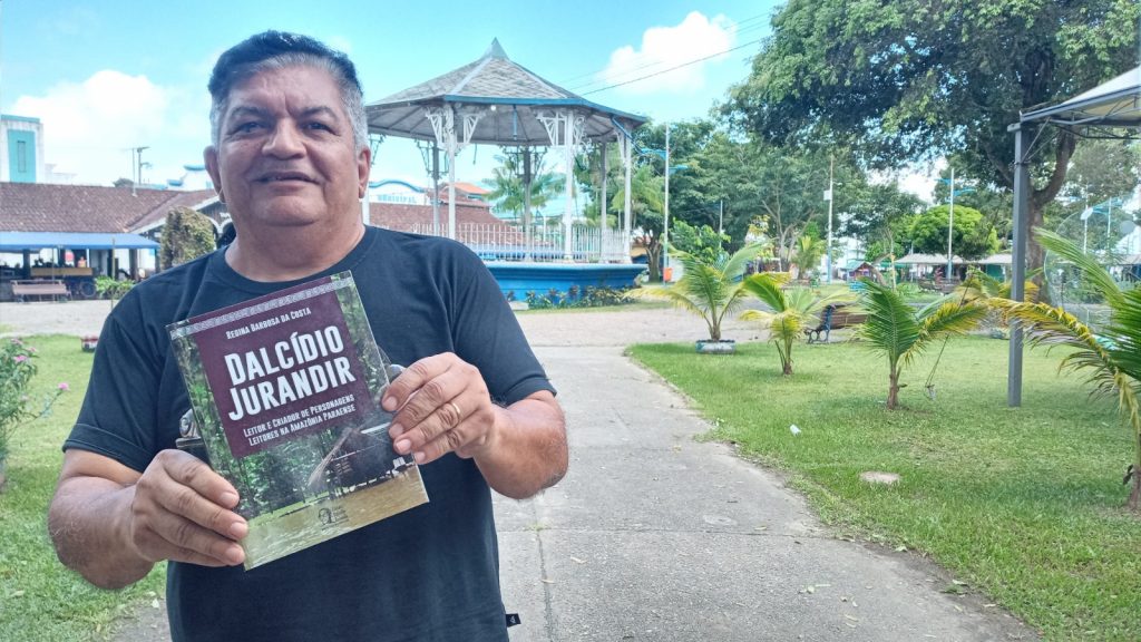 Professor Lairson Costa, organizador da Festa Literária. "O momento é de conhecimento e cultura para universo literário de Mosqueiro e convidados".