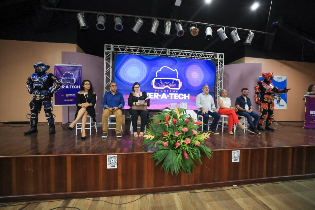 O programa Ver-a-Tech, destinado a estudantes do Ensino Fundamental e Ejai , visa ampliar o acesso às novas tecnologias aplicadas no âmbito educacional e fortalecer a inclusão no mundo digital.