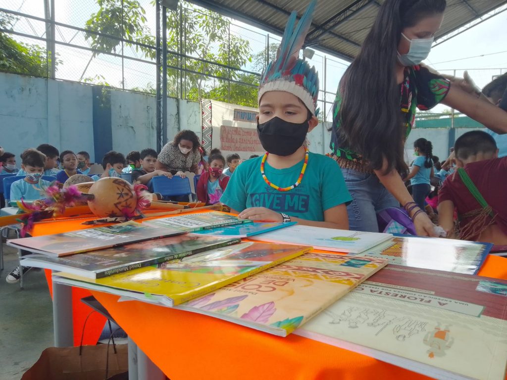 Com a garantia de acesso prioritário à matrícula, a Prefeitura de Belém assegurou a inclusão de 258 indígenas de diversas etnias nas escolas municipais.
