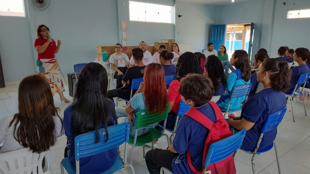 Camila Malcher, da Coordenação Integrada de Saúde e Educação (Cines), da Secretaria Municipal de Educação de Belém (Semec), relata que a rede municipal de ensino de Belém já realizao diversas ações de cuidado com o corpo