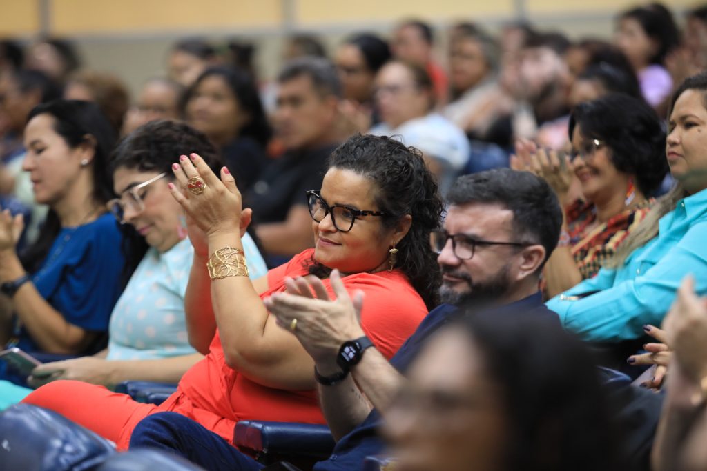 O comprometimento dos servidores da educação municipal são destaque na condução da política pública: ensino por vocação, transformador