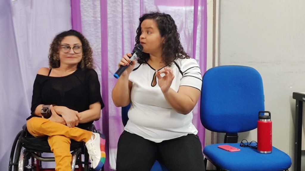 Tatiana Maia, coordenadora do Crie, ressaltou a importância de atividades como o "Café Inclusivo"