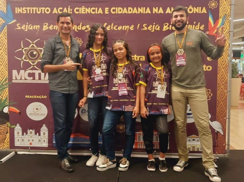 Equipe de Robótica da escola Municipal Abel Martins estreia na MCTIA conquistando o 3º lugar