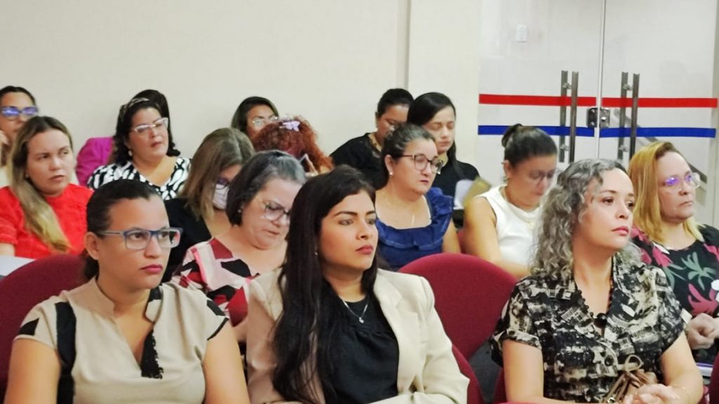 A formação beneficiou mais de 60 coordenadores e diretores das escolas que aderiram ao projeto "Escolas Antirracistas"