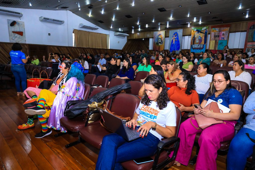 Durante os 12 meses de formação, os profissionais de saúde, educação e assistência social da Prefeitura de Belém,vão aprender metodologia, diretrizes, objetivos e indicadores da Uapi .