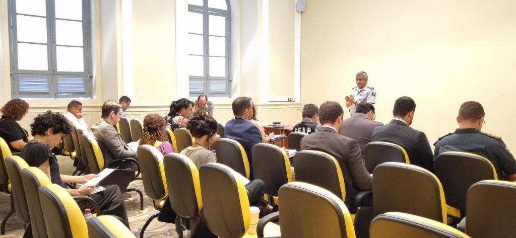 Primeira reunião do Conselho Municipal de Segurança Pública e Defesa Social aprova regimento interno e elege vice-presidente do órgão.