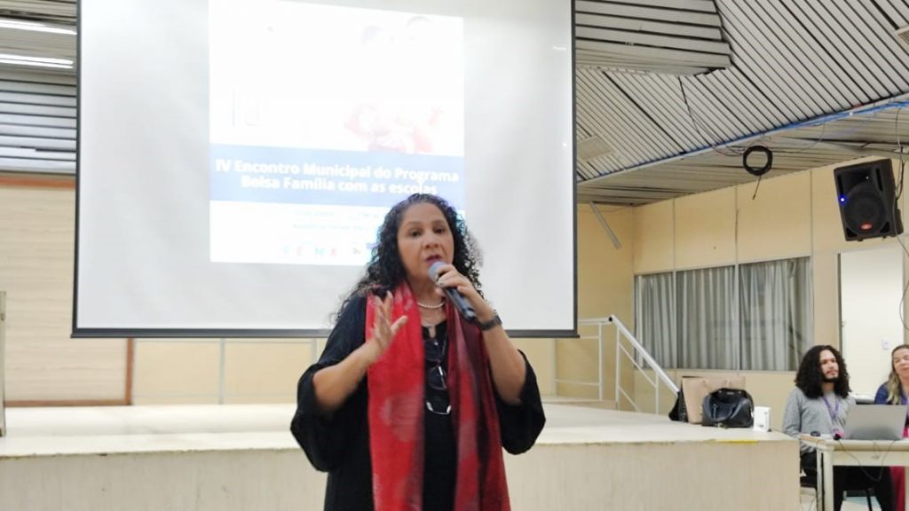 Márcia Carvalho, coordenadora do programa Bolsa Família em Belém, anunciou que a meta é informar a frequência de mais de 85 mil estudantes de 4 a 17 anos no prazo previsto pelo governo federal.